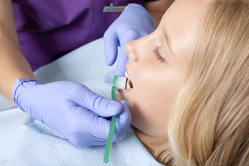 5 tipp, hogyan oszlassuk el gyermekünk félelmét a fogorvostól